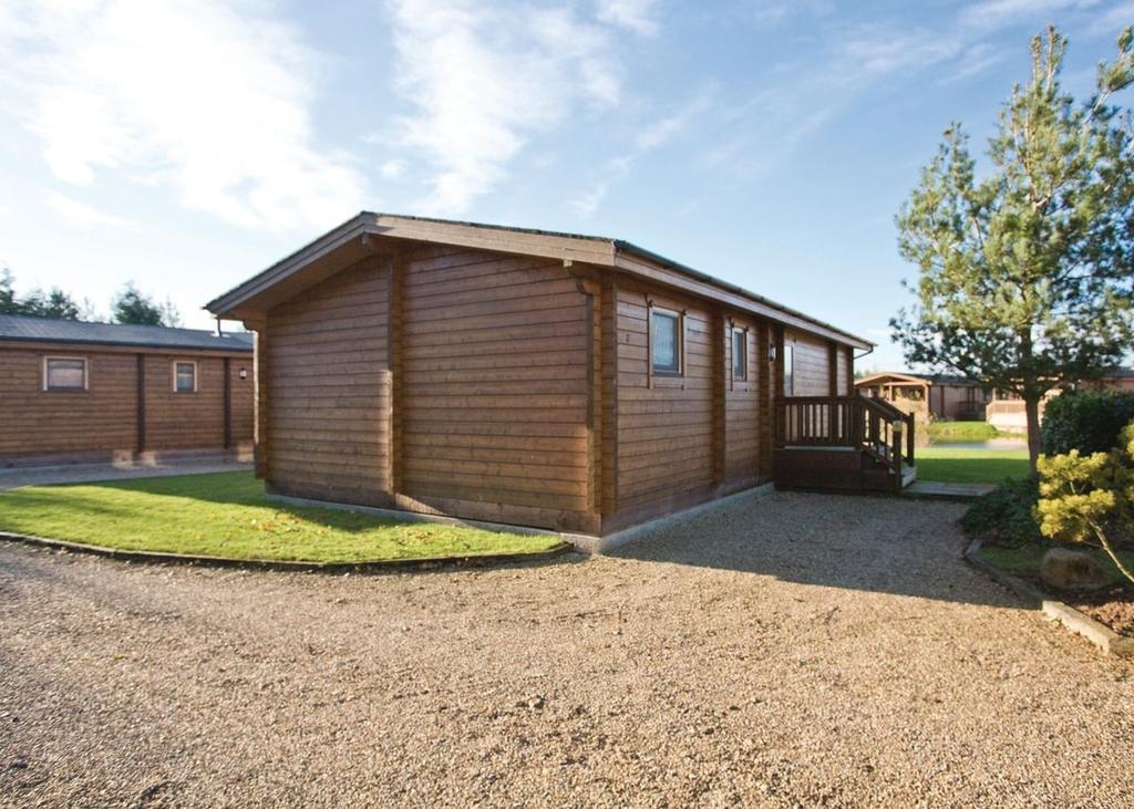 Dacre Lakeside Park Hotel Brandesburton Esterno foto