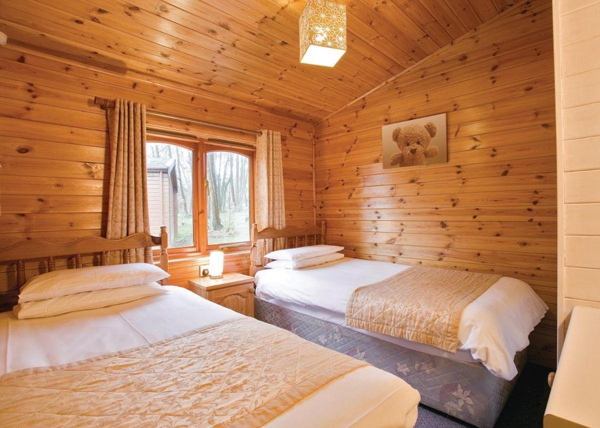 Dacre Lakeside Park Hotel Brandesburton Esterno foto